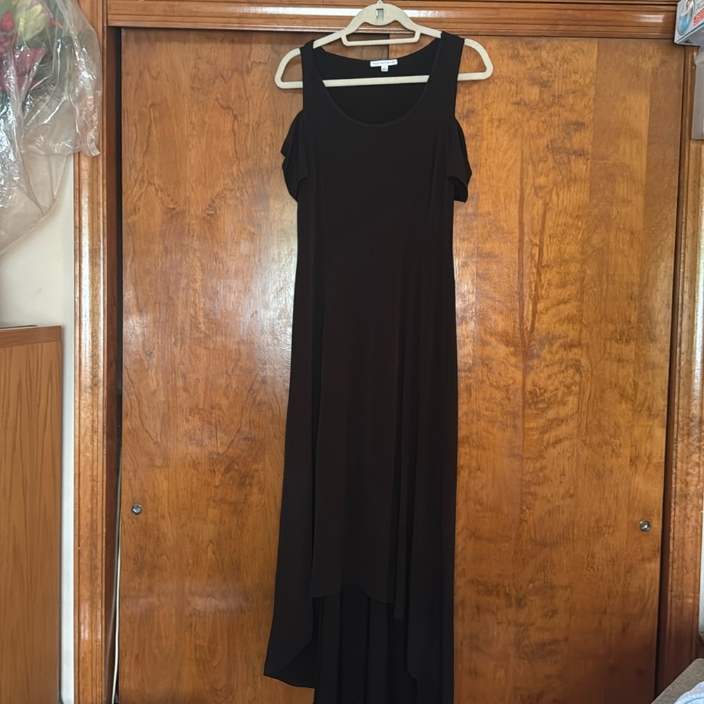 Black cold should high low Maxie dress